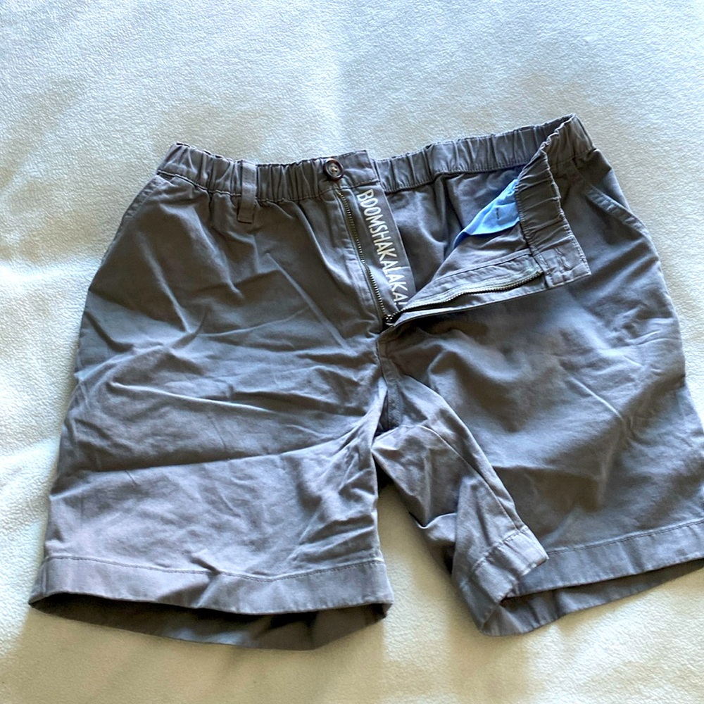 Chubbies “the silver linings” 7”inseam shorts Medium